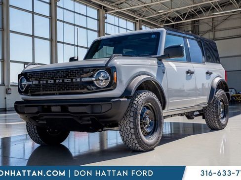 New 2026 Ford Bronco Big Bend AWD/4WD image 1