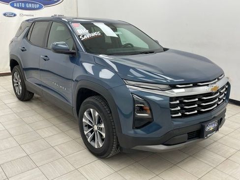 New 2025 Chevrolet Equinox LT image 14