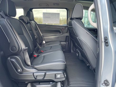 New 2026 Honda Odyssey Elite image 12