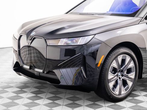 New 2026 BMW iX xDrive45 image 34