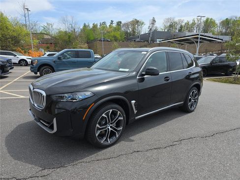 New 2026 BMW X5 xDrive40i w/ Climate Comfort Package AWD/4WD image 8