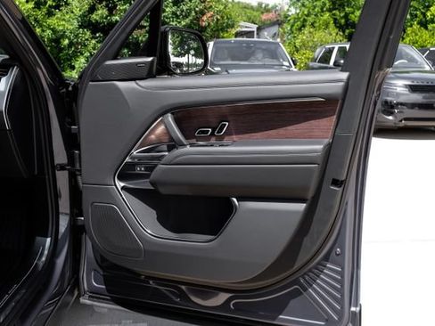 New 2026 Land Rover Range Rover Long Wheelbase SE AWD/4WD image 52