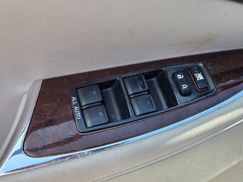 Used 2010 Lexus ES 350 FWD image 11