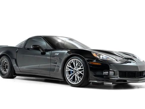Used 2010 Chevrolet Corvette ZR1 w/ Preferred Equipment Group RWD image 6