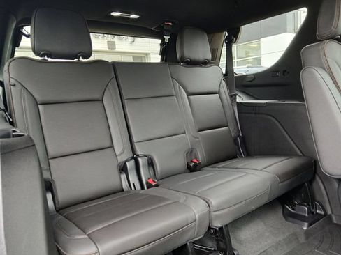 Used 2023 Chevrolet Tahoe High Country AWD/4WD image 20