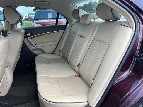 Used 2011 Lincoln MKZ FWD image 16