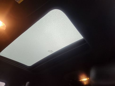 Used 2018 Dodge Durango R/T image 27