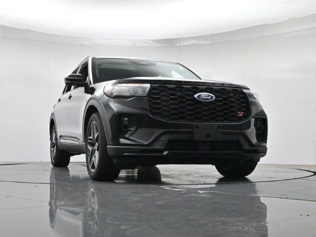 Certified 2026 Ford Explorer ST w/ Sun And Sound Package AWD/4WD image 39