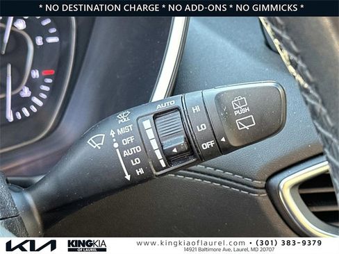 Used 2020 Hyundai Santa Fe Limited image 12