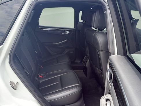 Used 2018 Porsche Macan S AWD/4WD image 23