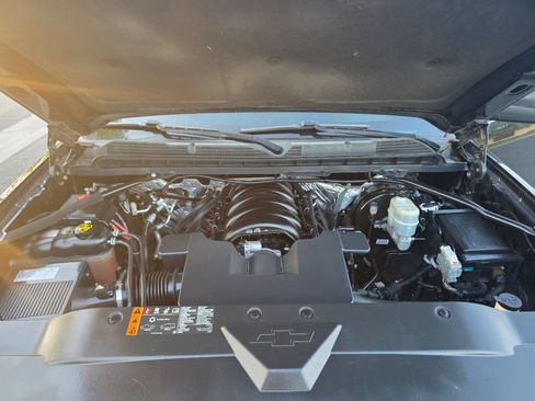 Used 2018 Chevrolet Silverado 1500 LT w/ All Star Edition RWD image 11