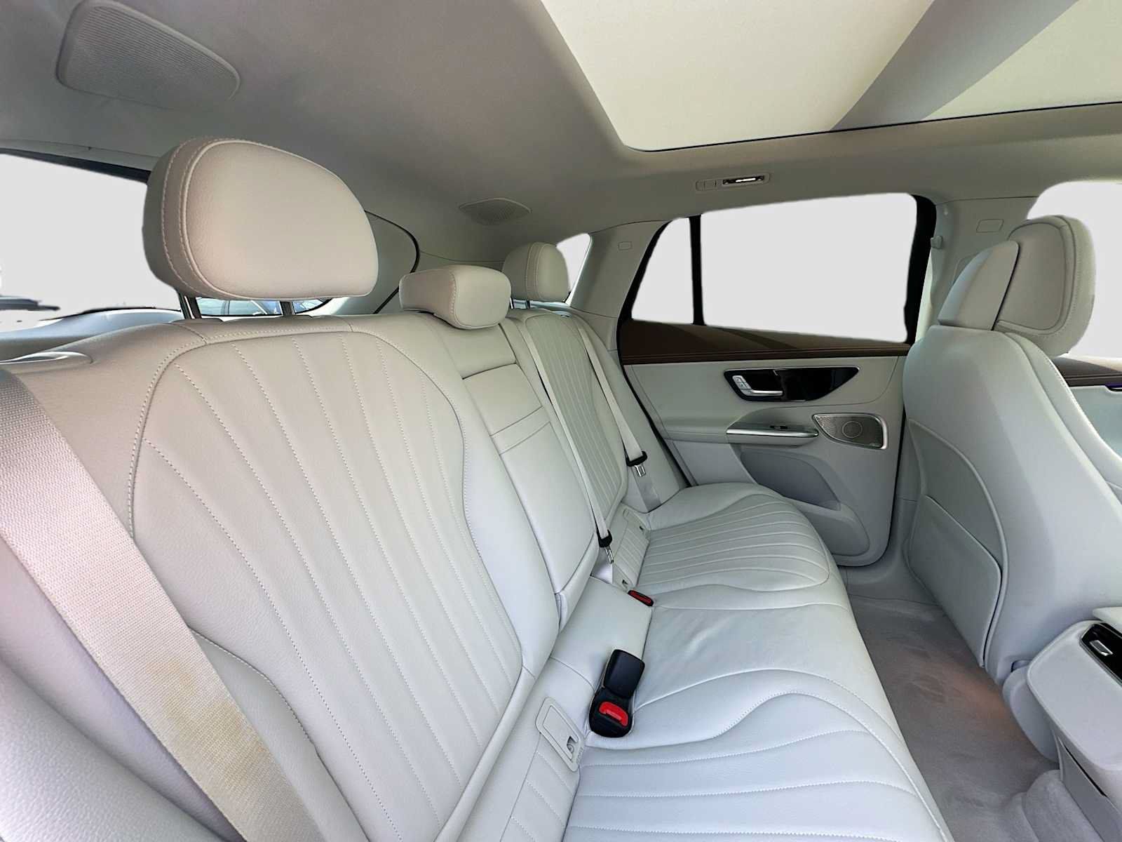 Used 2023 Mercedes-Benz EQE 350+ SUV image 28