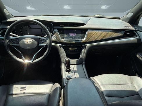 Used 2021 Cadillac XT6 Premium Luxury FWD image 15