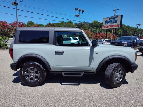 Used 2024 Ford Bronco Big Bend AWD/4WD image 3