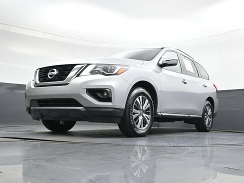 Used 2020 Nissan Pathfinder SL AWD/4WD image 49