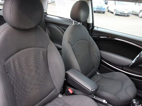 Used 2010 MINI Cooper S image 18