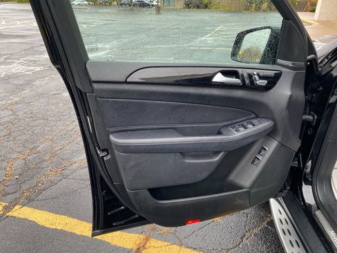 Used 2018 Mercedes-Benz GLS 450 4MATIC image 11