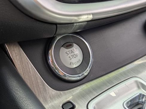 Used 2016 Nissan Murano S AWD/4WD image 15