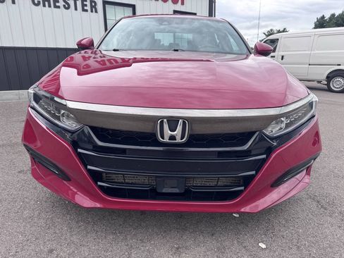 Used 2018 Honda Accord Sport image 4
