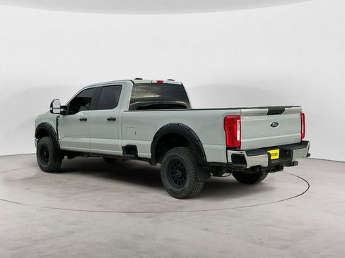 Used 2025 Ford F250 XL w/ XL Chrome Package AWD/4WD image 3