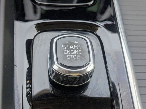 Certified 2023 Volvo XC60 B5 Core w/ Climate Package image 36