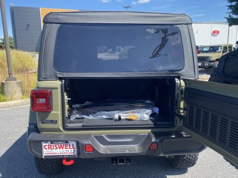 New 2025 Jeep Wrangler Rubicon w/ Technology Group image 7