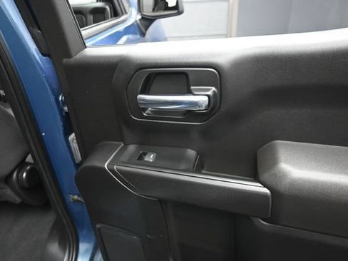 Used 2024 Chevrolet Silverado 1500 Custom w/ Turbomax Blackout Package AWD/4WD image 32