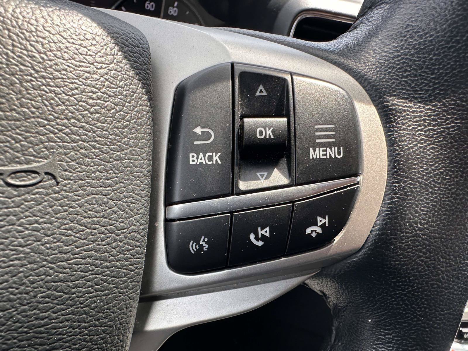 Used 2023 Ford Explorer XLT w/ Equipment Group 202A AWD/4WD image 18