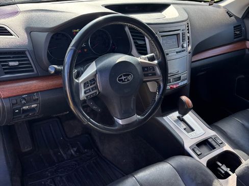 Used 2013 Subaru Outback 2.5i Limited image 17
