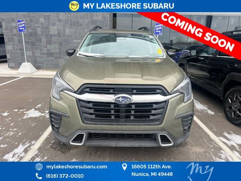Used 2024 Subaru Ascent Touring image 2
