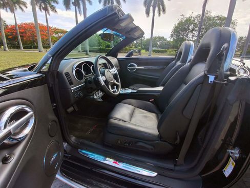 Used 2006 Chevrolet SSR w/ Preferred Equipment Group RWD image 10