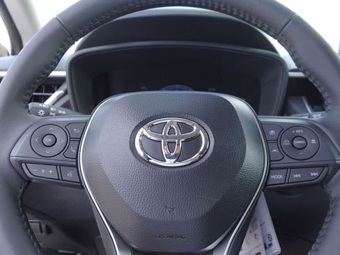 New 2026 Toyota Corolla Cross LE AWD/4WD image 13