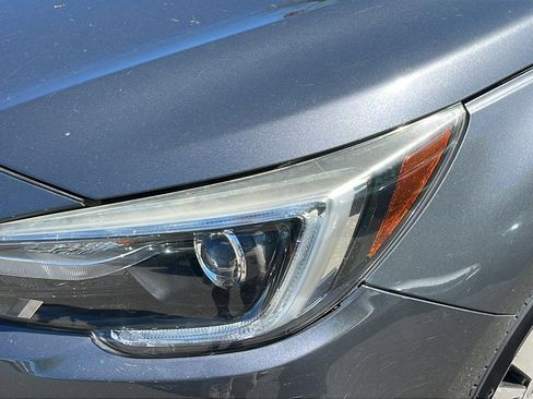 Used 2018 Subaru Outback 2.5i Limited AWD/4WD image 8