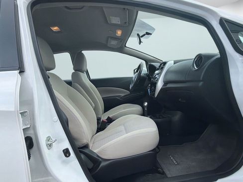 Used 2015 Nissan Versa Note SV FWD image 23