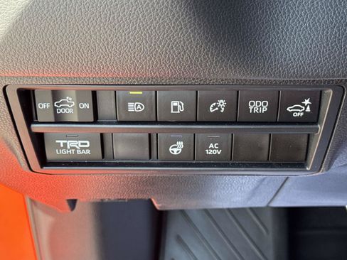 Used 2022 Toyota Tundra TRD Pro AWD/4WD image 17