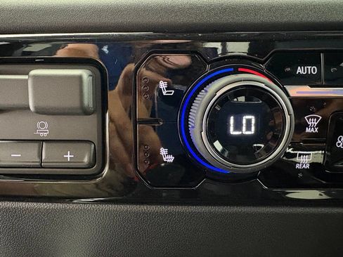 New 2026 Chevrolet Silverado 1500 RST AWD/4WD image 12