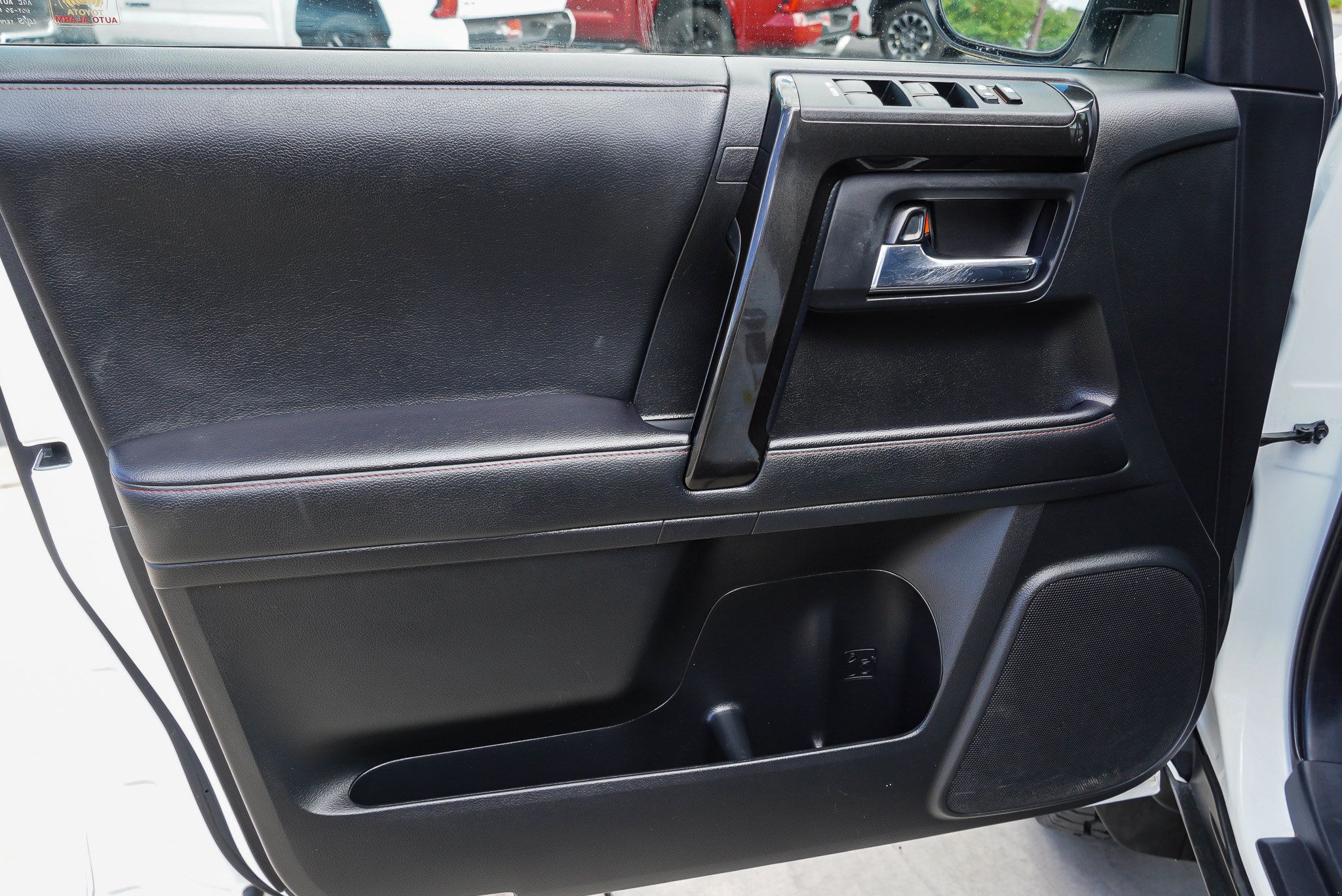 Used 2020 Toyota 4Runner TRD Off-Road AWD/4WD image 20