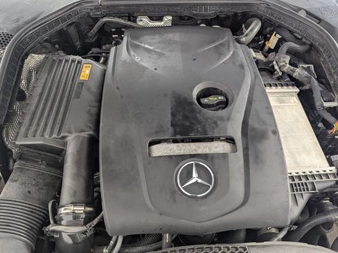 Used 2017 Mercedes-Benz C 300 Sedan image 11