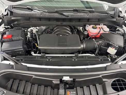 New 2026 Chevrolet Suburban RST AWD/4WD image 10