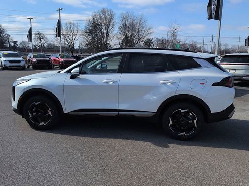 New 2026 Kia Sportage EX image 4