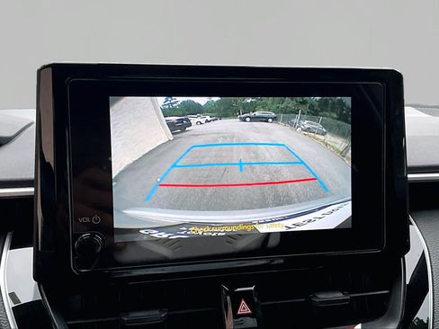 Used 2025 Toyota Corolla SE FWD image 27