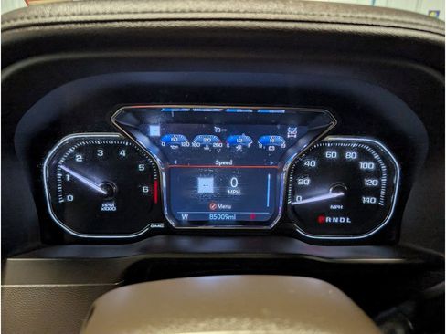 Used 2022 GMC Sierra 1500 Denali w/ Denali Premium Package AWD/4WD image 18
