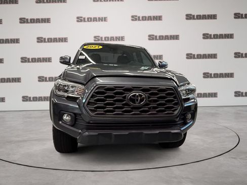 Used 2021 Toyota Tacoma 4x4 Double Cab image 8