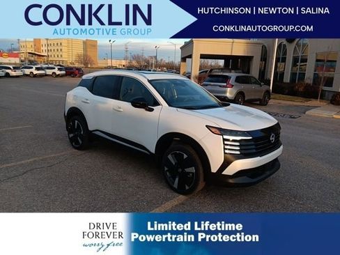 New 2026 Nissan Kicks SR w/ SR Premium Package AWD/4WD image 1