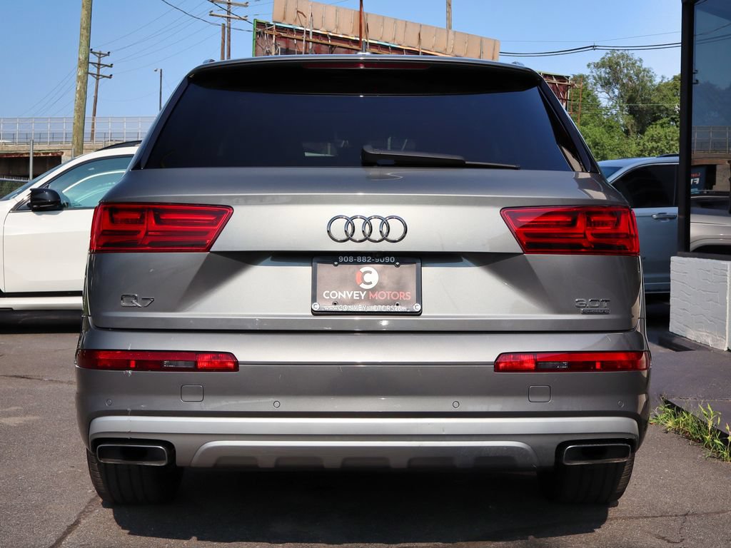 Used 2017 Audi Q7 3.0T Premium Plus AWD/4WD image 7
