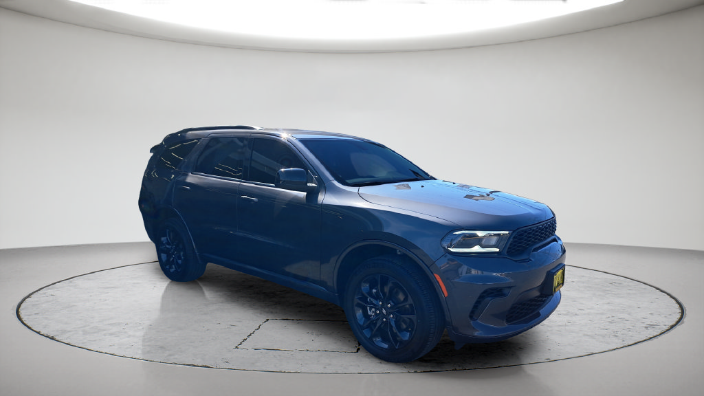 Used 2025 Dodge Durango GT w/ Blacktop Package AWD/4WD image 3
