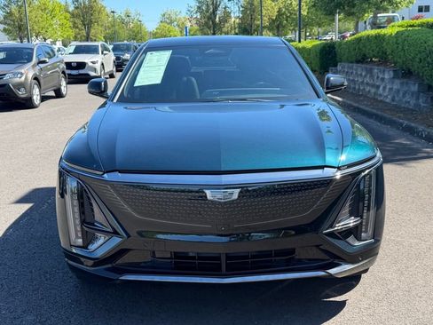 Used 2024 Cadillac Lyriq Sport AWD/4WD image 3