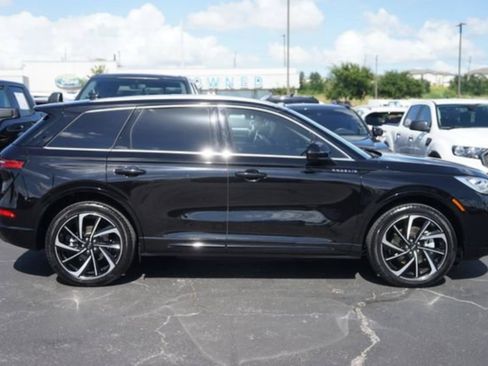 Used 2024 Lincoln Corsair Grand Touring w/ Equipment Group 301A AWD/4WD image 5