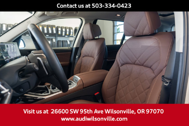 Used 2026 BMW X7 xDrive40i AWD/4WD image 27