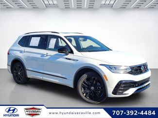 Used 2022 Volkswagen Tiguan SE R-Line video 1